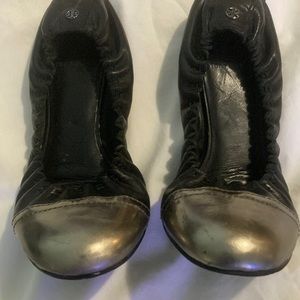 Tory Butch Black with Silver Cap Toe Leather Flats 9M